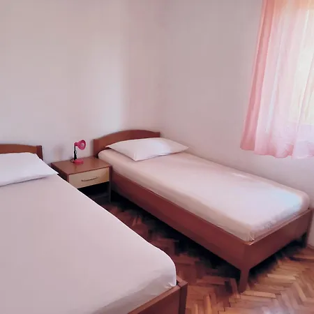 Appartement Jurjevic *